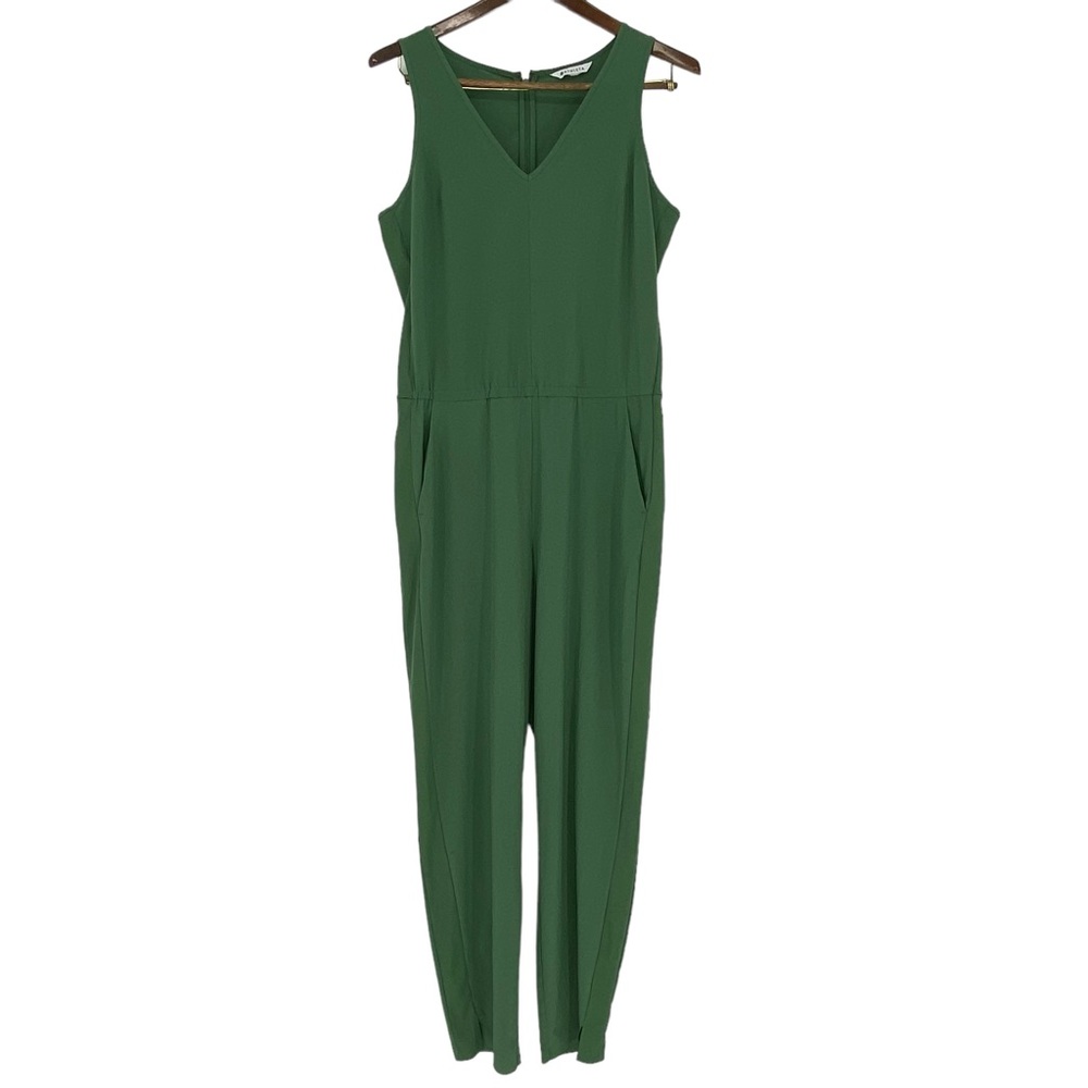 Athleta green v neck sleeveless jumpsuit wms sz medium